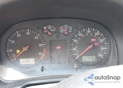 2001 Volkswagen Jetta Gls из США, поврежденный, VIN 3VWSB69M31M140034